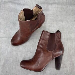 FRYE  Miranda Chelsea Boots Brown Leather Heeled Ankle Booties Women's Size 6.5